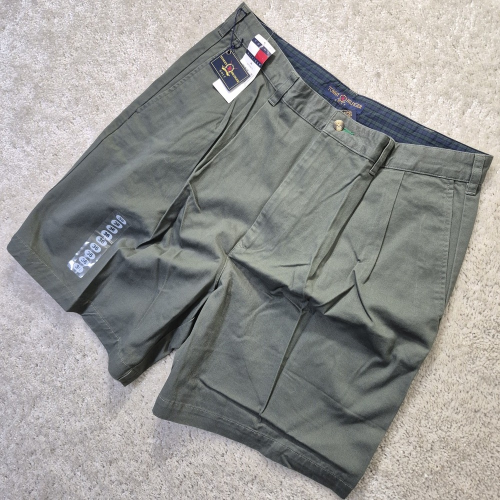 Vintage Tommy Hilfiger Pleated Chino Shorts Green ACTUAL 34 Cotton 90s Dad New